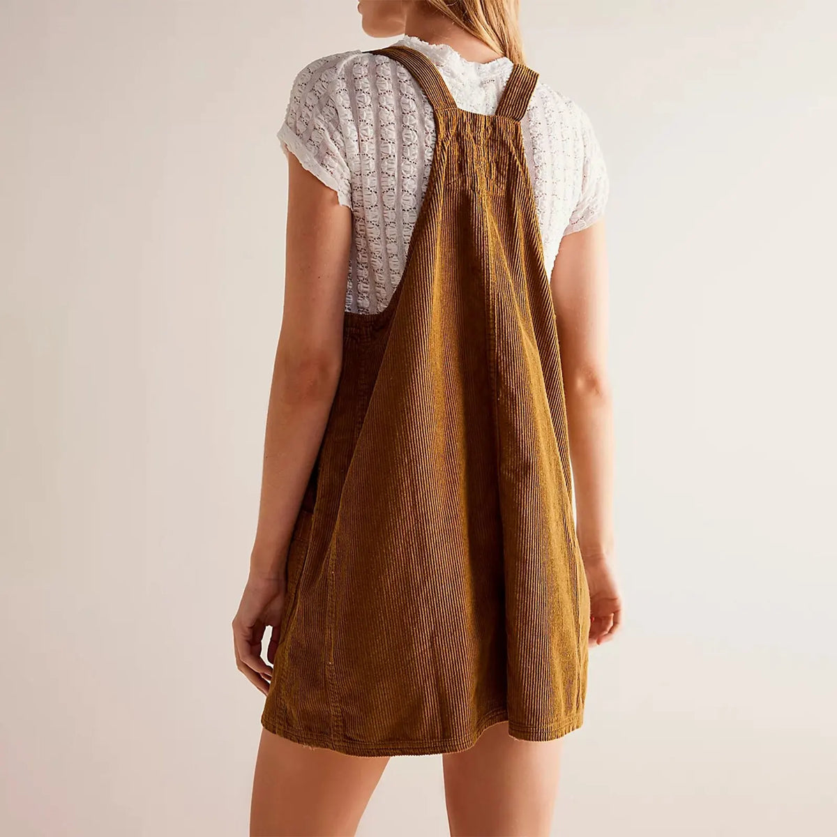 Corporal Turística caqui women's straight-paneled corduroy dress with a front pechera, stylish and comfortable for casual wear.