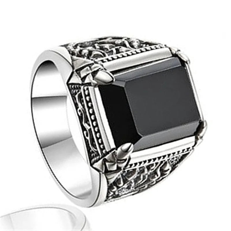 Sterling silver 925 men's rings with high-quality craftsmanship, featuring sleek designs and polished finishes.