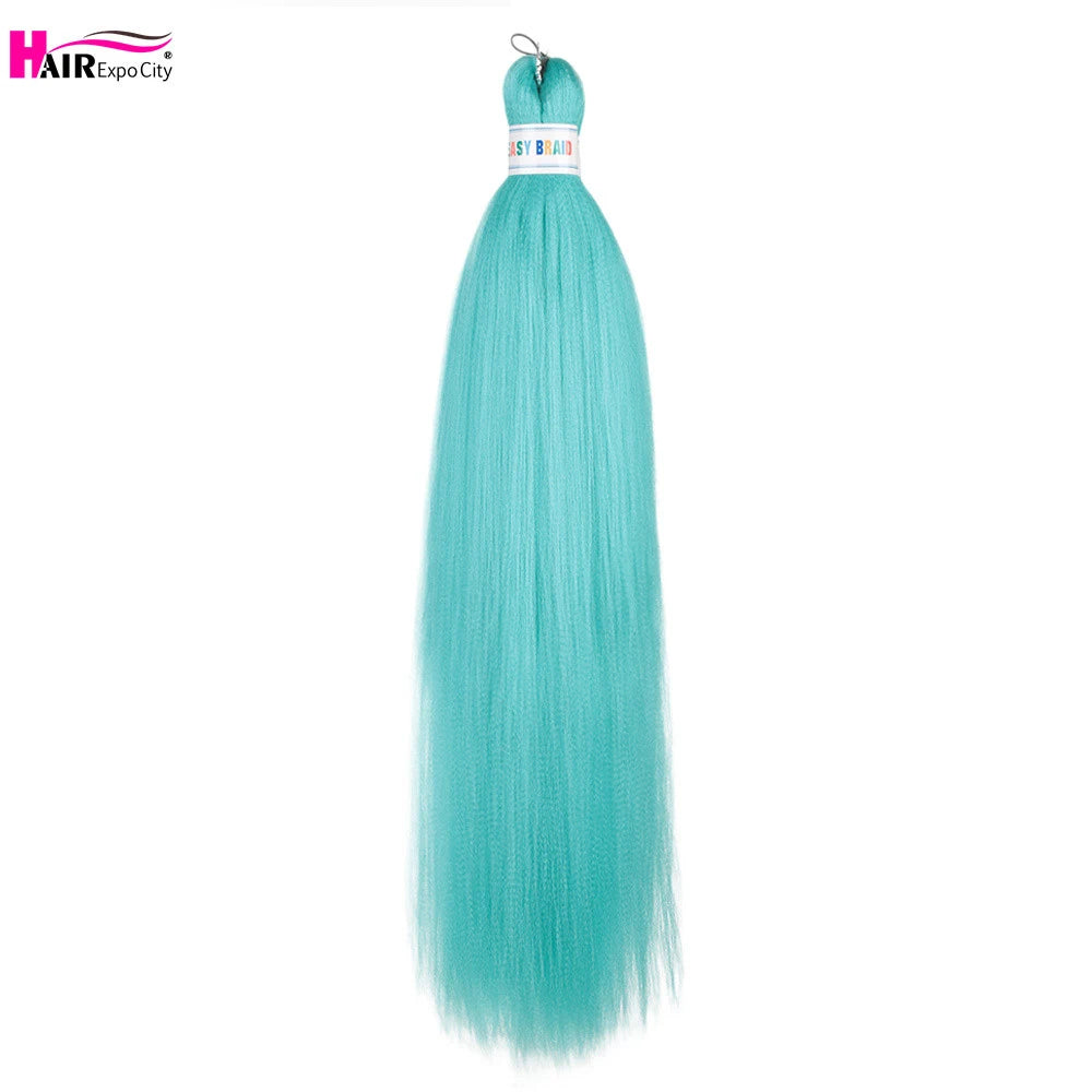 Synthetic 26-inch hair extensions with braids, three units per lot, from Corporación Turística, shown in a close-up image.