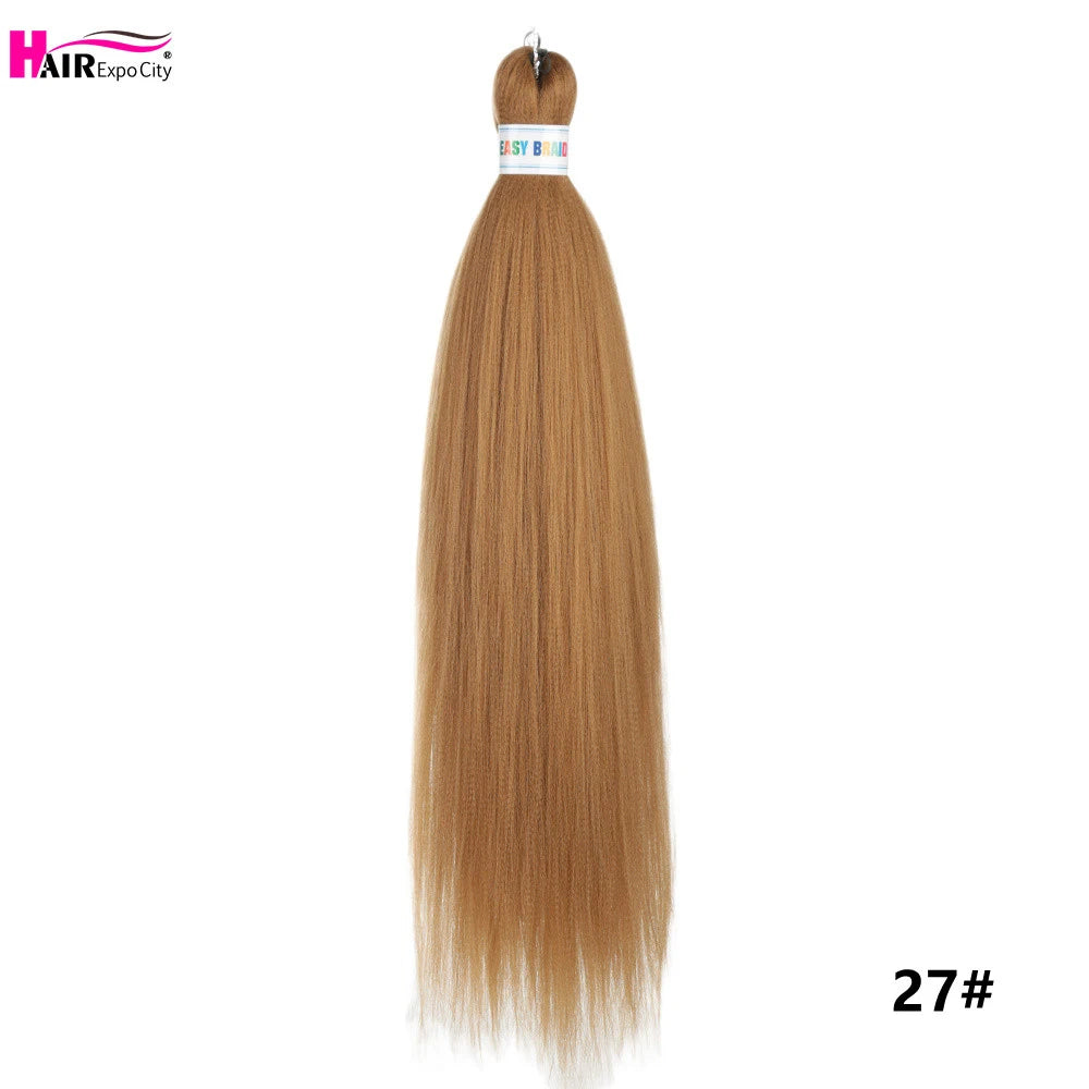 Synthetic 26-inch hair extensions plaited in three bundles from Corporación Turística, suitable for creating braided hairstyles.