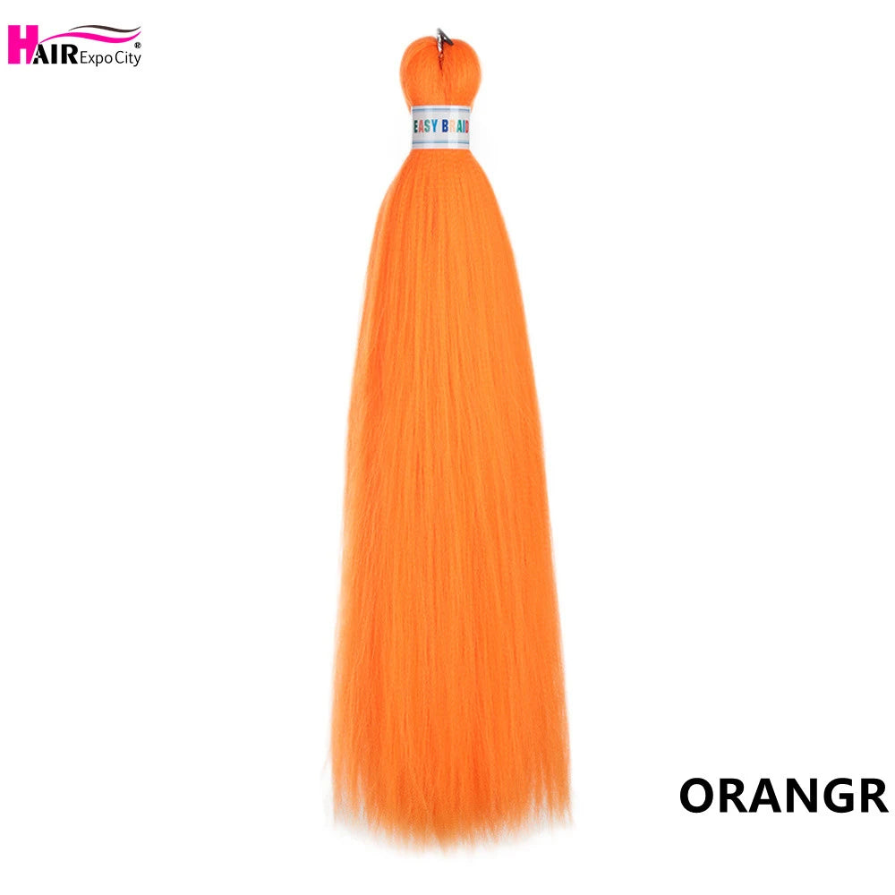 Synthetic 26-inch hair extensions with braided trenzas, three units per set, from Corporación Turística.