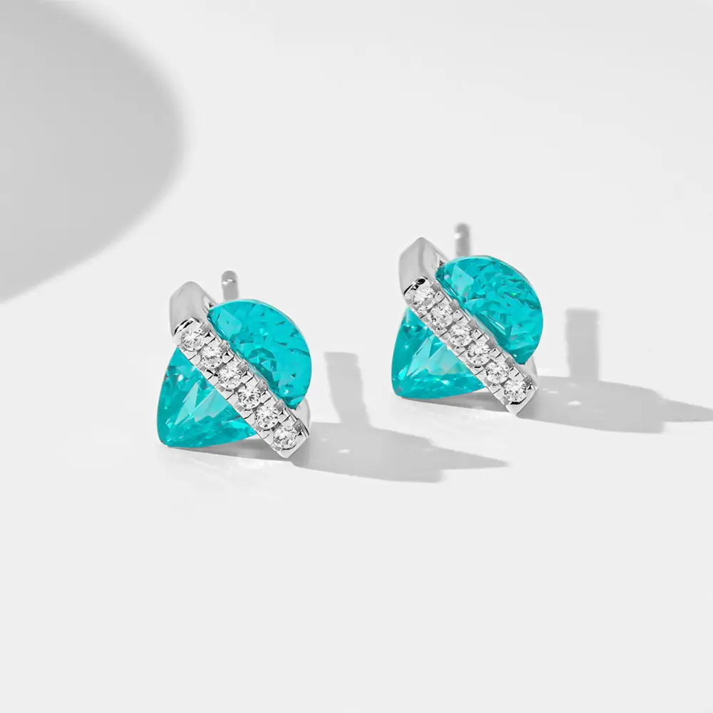 Gold high-carbon diamond jewelry by SONGYUN, featuring exquisite precious stones and intricate design details.