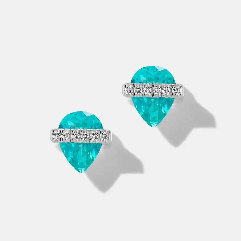 Gold high-carbon diamond jewelry by SONGYUN featuring precious stones, displayed in a sleek, elegant design.