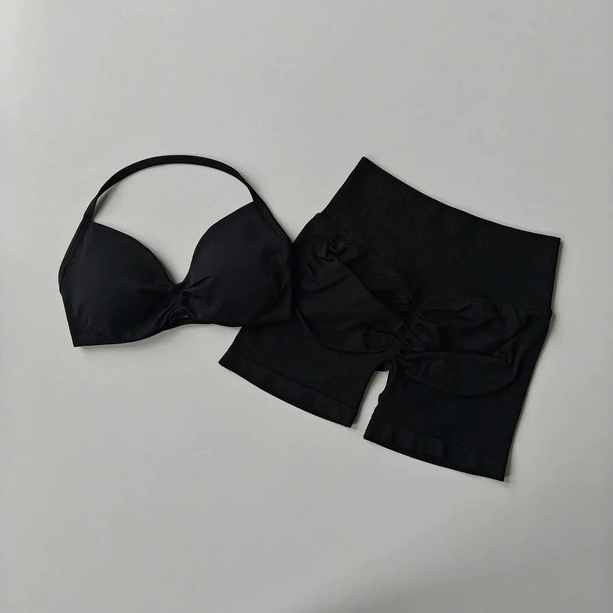Grape purple women's yoga fitness set from Corporación Turística, breathable and comfortable for workout and yoga sessions.