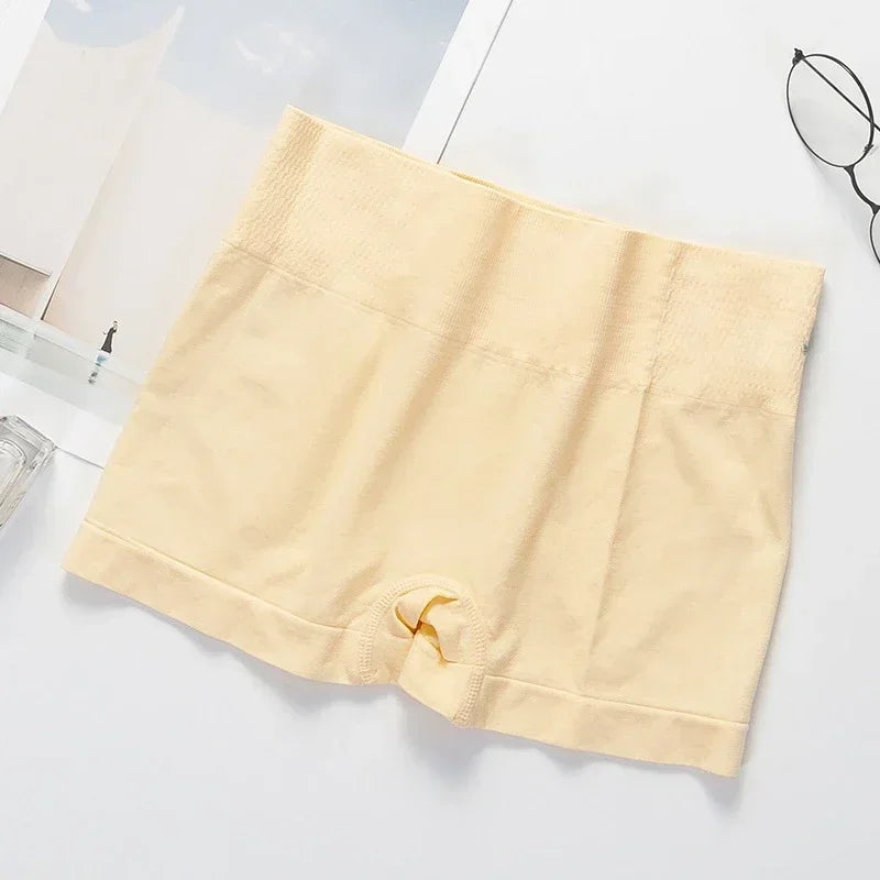 Set of four gray women's fitted safety shorts from Corporación Turística, designed for secure and comfortable wear.