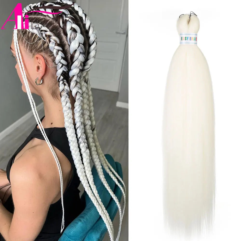 Blue ombre synthetic Kanekalon hair extensions from Corporación Turística, 26 inches long, three units per set, pre-stretched.