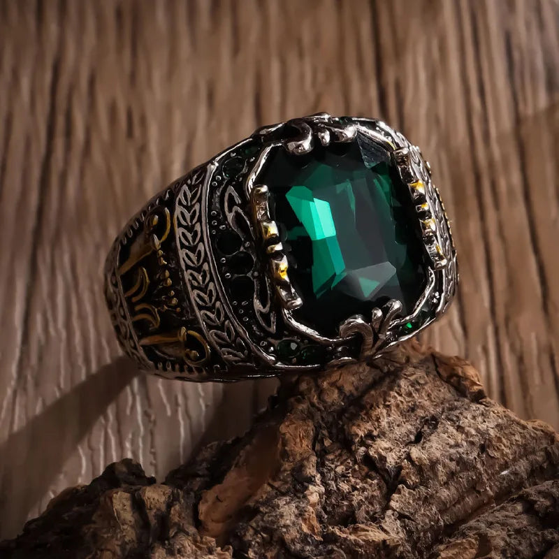 Silver men's luxury ring with a prominent green stone, retro design, suitable for parties and stylish men's jewelry.