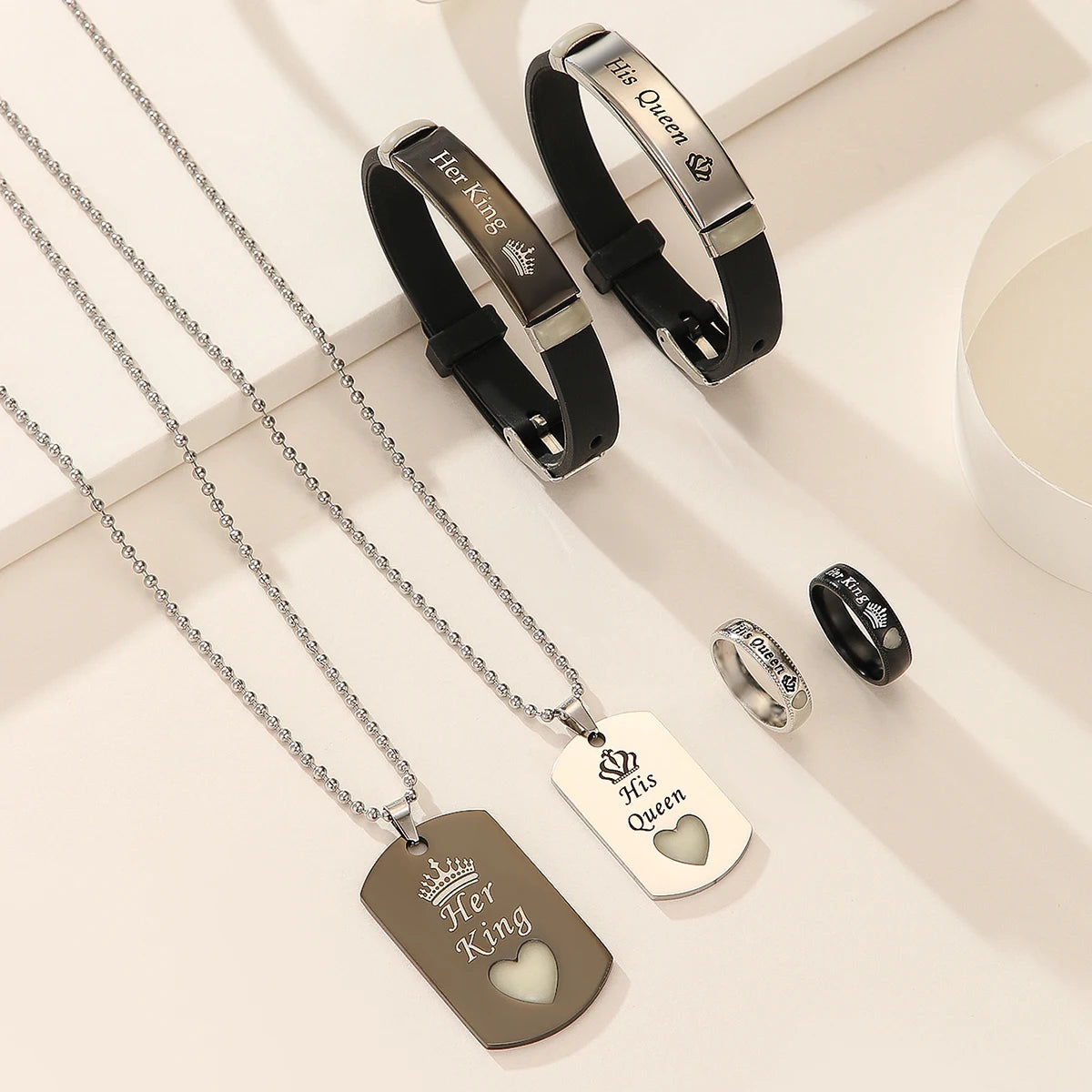 Conjunto de joyería con 6 piezas de corazón y corona luminoso, incluye collar y pulsera, ideal para pareja y aniversario.
