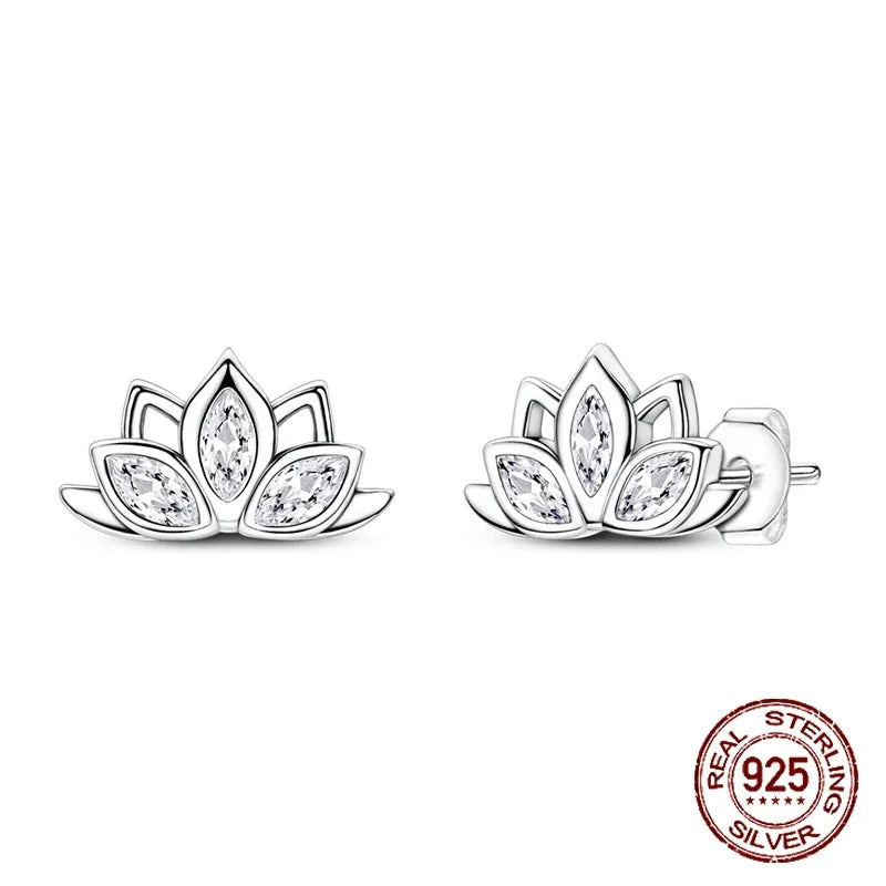 Silver hoop earrings with leaf and flower design, crafted by Corporación Turística, featuring intricate nature-inspired details.