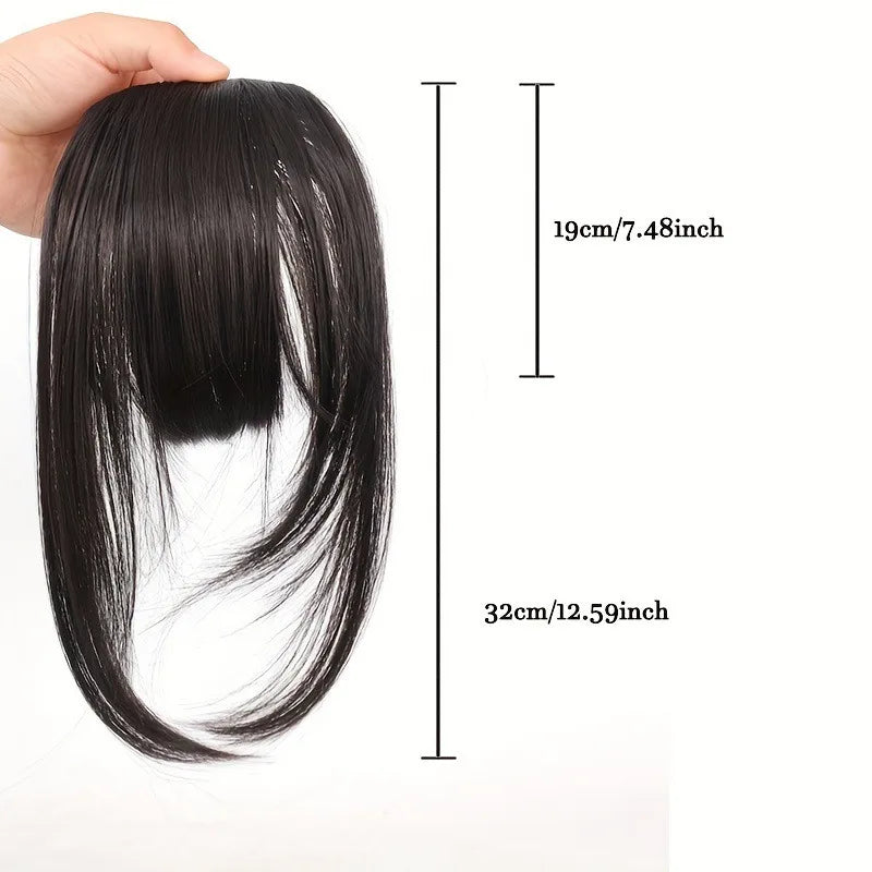 Black synthetic wig fringe with clip for women, 8-inch natural-looking bangs from Corporación Turística.