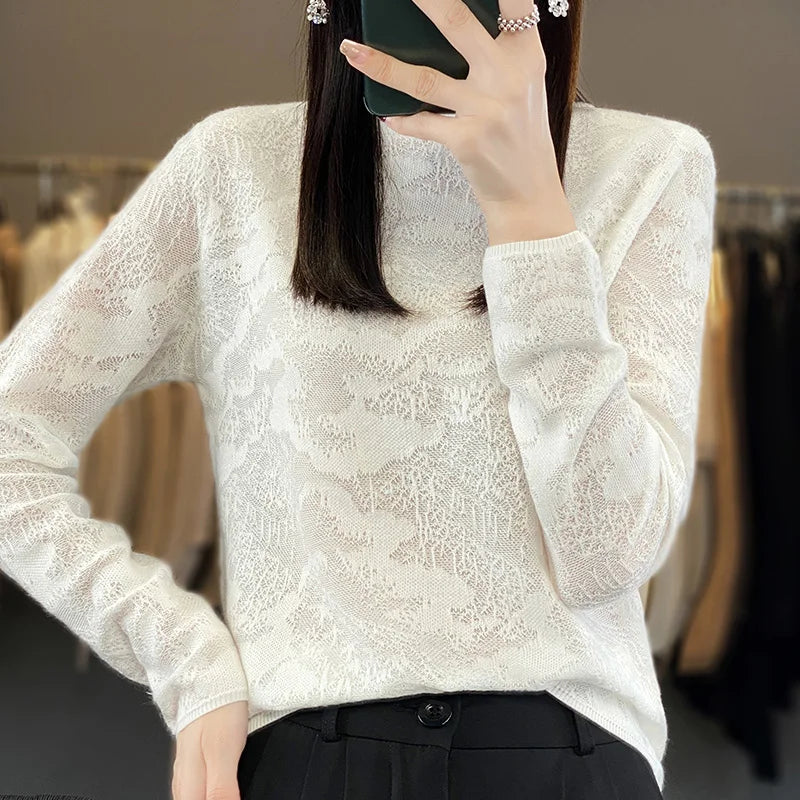 Black wool knit sweater with a turtleneck from Corporación Turística, suitable for autumn and winter seasons.