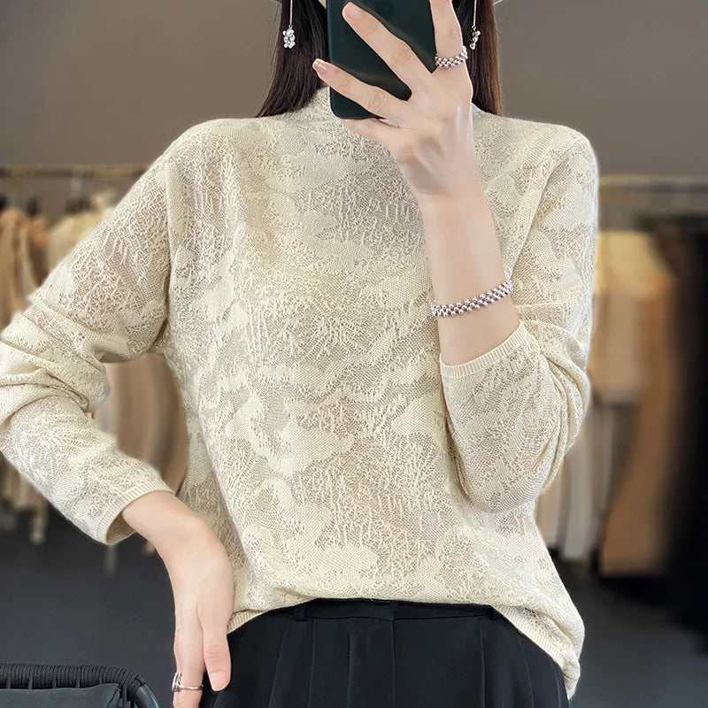 Black wool knit sweater with a high collar, perfect for autumn and winter, from Corporación Turística.