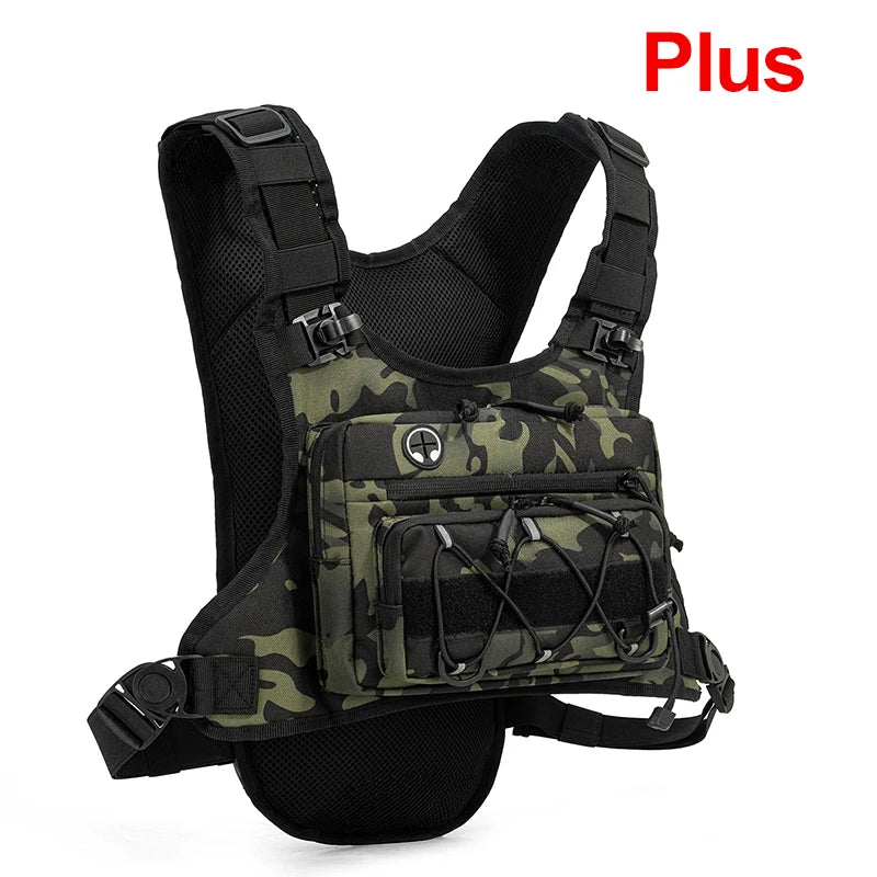 Tactical Molle backpack 15L for cycling by Corporación Turística, equipped with multiple straps and compartments for outdoor use.