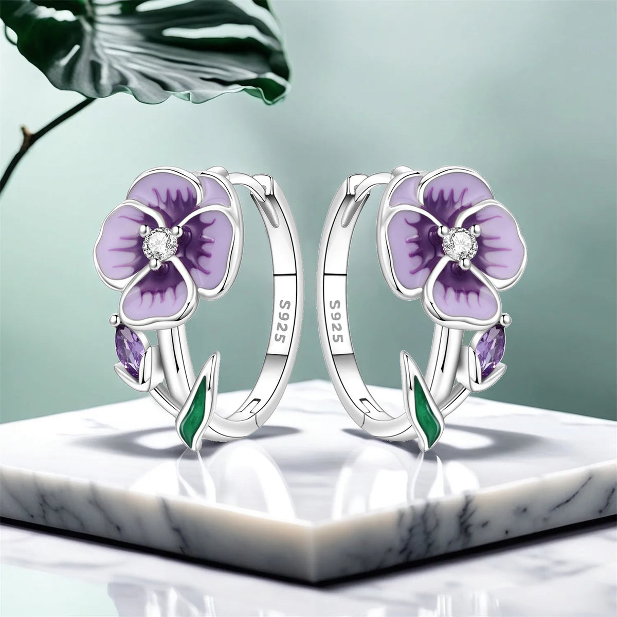 Sterling silver Panpoki Original flower-shaped earrings by Corporación Turística, detailed floral design in high-quality 925 silver.