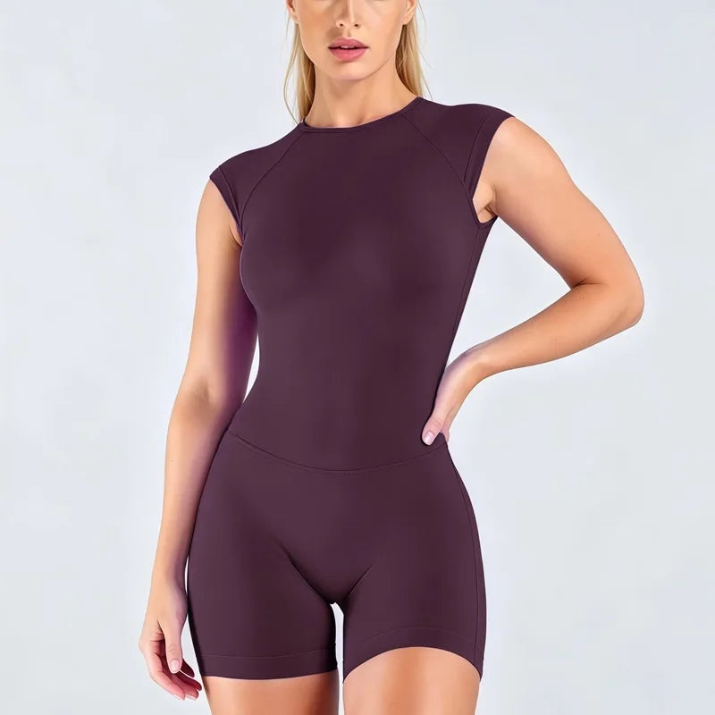 Palma green HISTELLO mono deportivo de manga corta sin costuras, marca Corporación Turística, ideal para actividades deportivas.