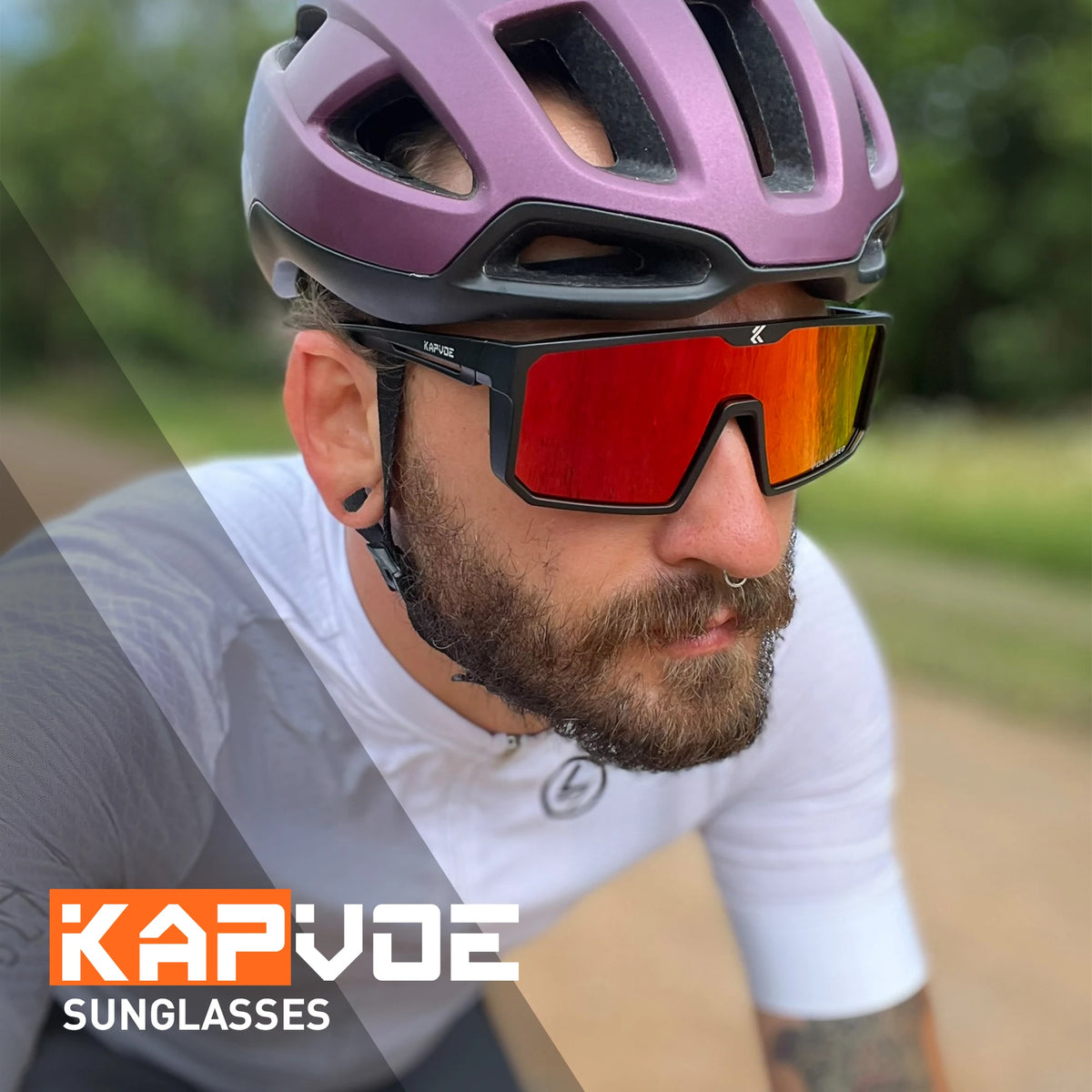Corporación Turística Kapvoe polarized fishing sunglasses with blue photochromic lenses and no accessories.