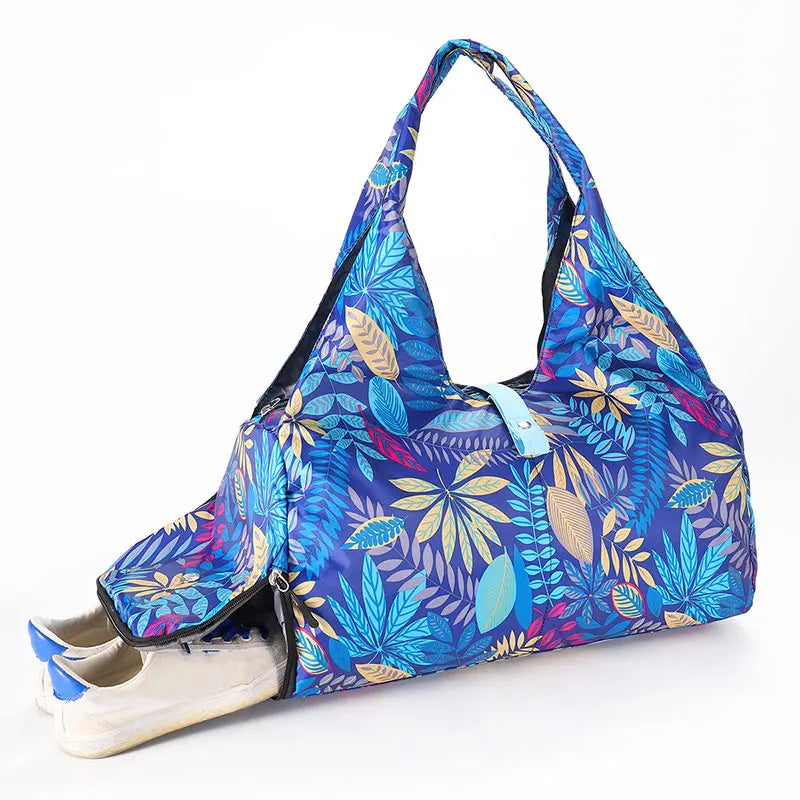 Pink yoga mat bag by Corporación Turística, stylish gym and fitness carry bag with shoulder strap for yoga and workout gear.