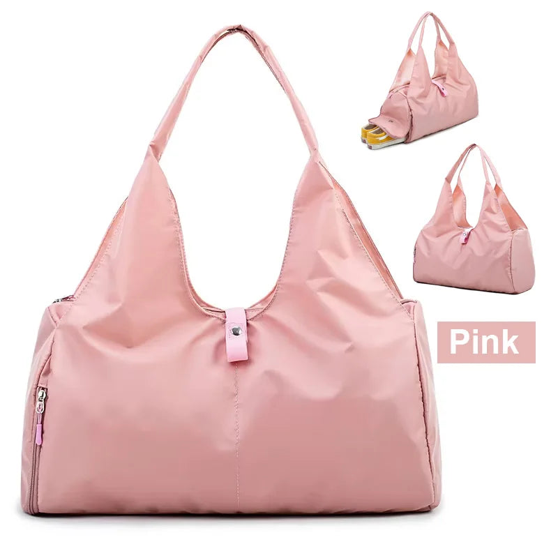 Pink yoga mat bag by Corporación Turística, designed for gym and fitness mats, with a spacious and durable design.