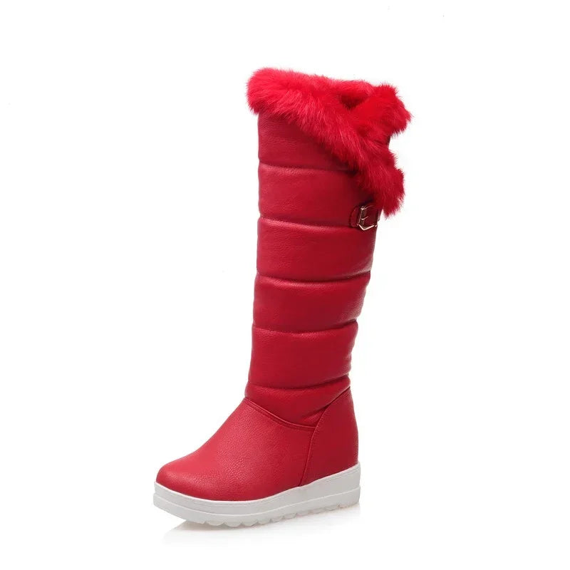 Warm knee-high snow boots by Corporación Turística featuring plush fleece and leather for cold weather comfort.