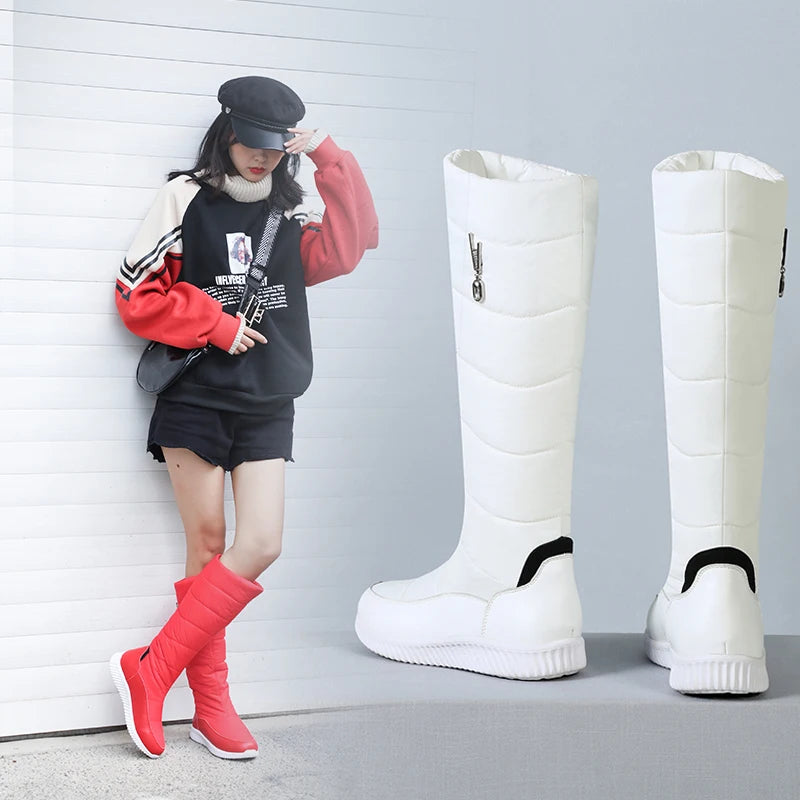 Warm women's snow boots 2026 by Corporación Turística, featuring plush lining and leather for winter comfort.