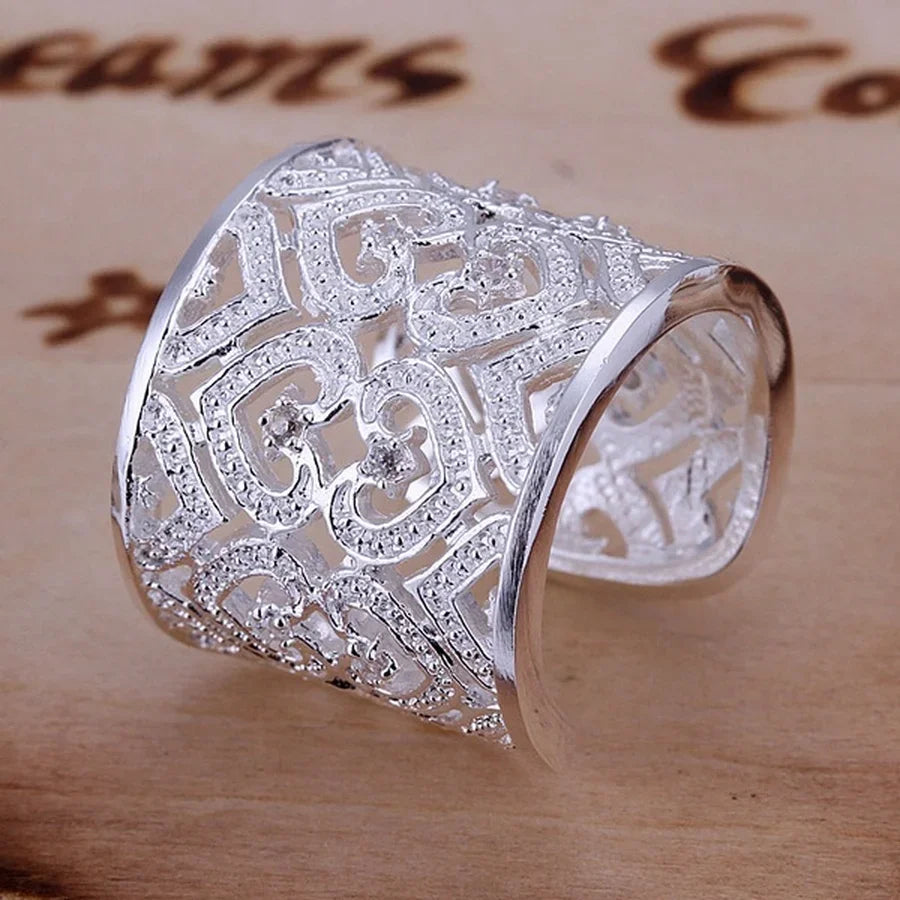 Silver 925 ring from Corporación Turística featuring a sleek, polished design with a shiny finish.