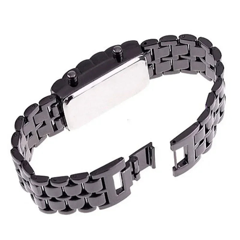 Digital Lava watch for men in black with a fully metallic band, featuring a modern, sleek design by Corporación Turística.
