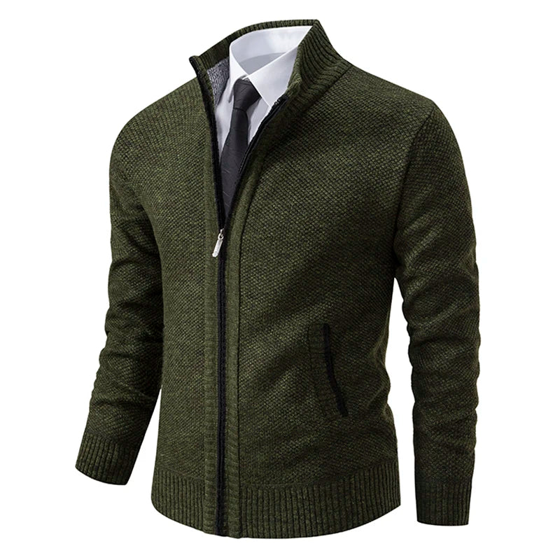 Beige men's polar sports coat with high collar, zipper, casual style, warm and comfortable, from Corporación Turística.