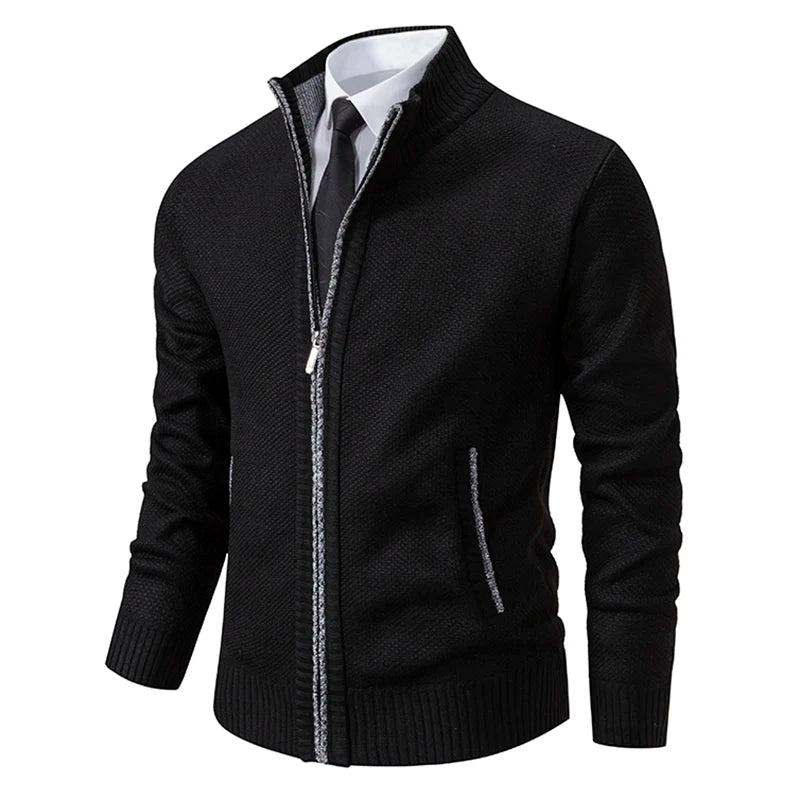 Beige men's sporty polar fleece jacket with high collar, zipper closure, casual style, suitable for cold weather.