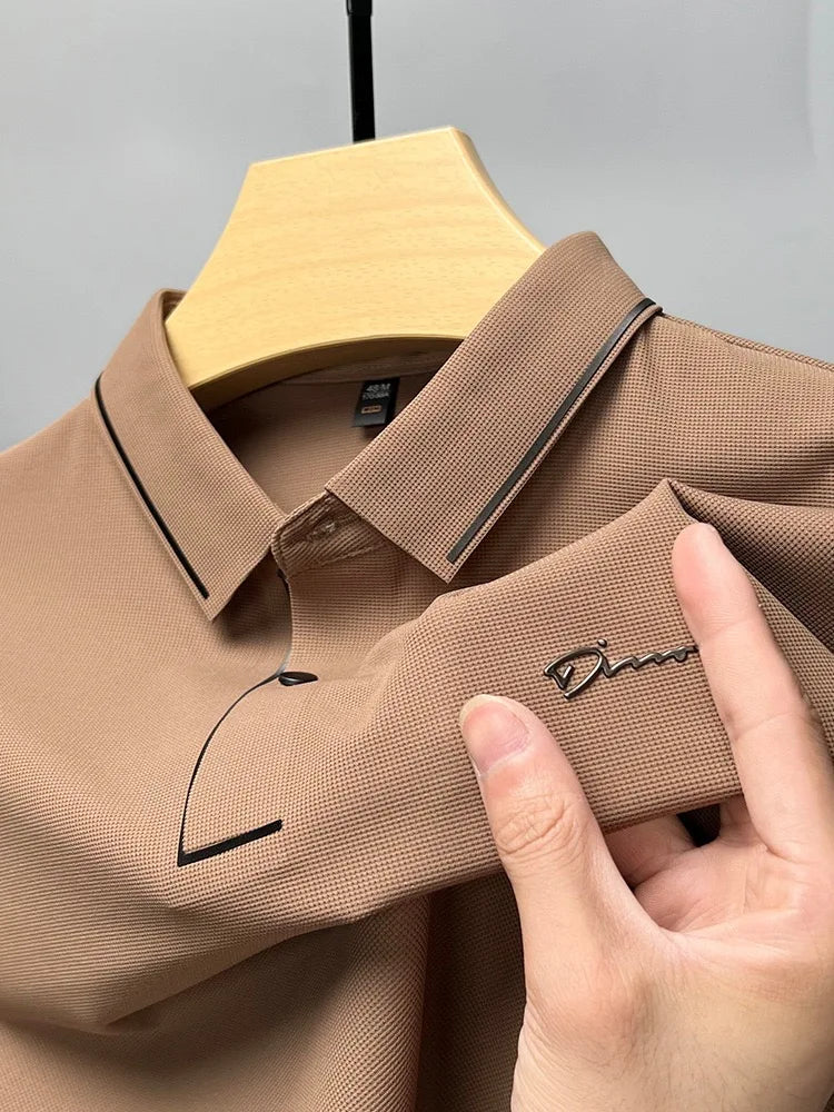 Army green men's short-sleeve breathable polo shirt with diamond pattern from Corporación Turística, casual summerwear.