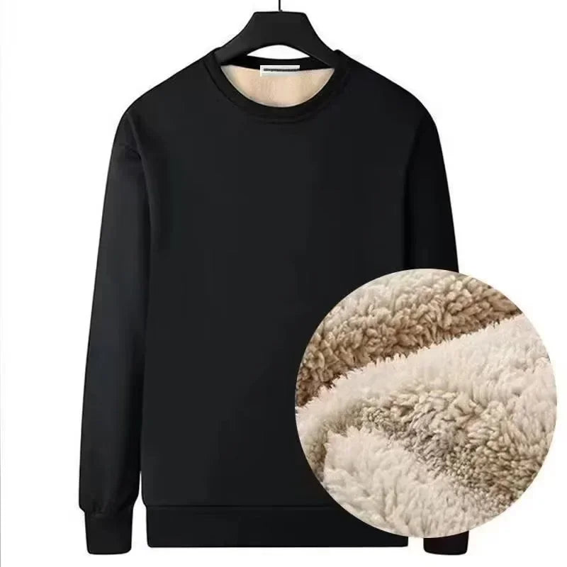 Black men's thermal polar T-shirt from Corporación Turística, ideal for Korean winter fashion, casual and warm indoor or outdoor wear.