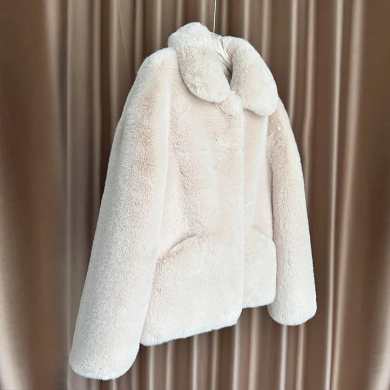 Pink women's winter coat 2025 by Corporación Turística, stylish Korean-inspired design, warm and fashionable for cold weather.