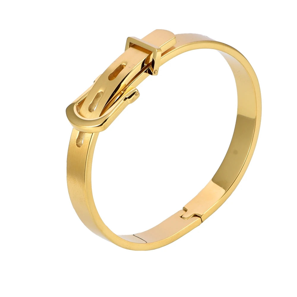 Silver stainless steel men's bracelet from Corporación Turística featuring a classic design, suitable for everyday wear.
