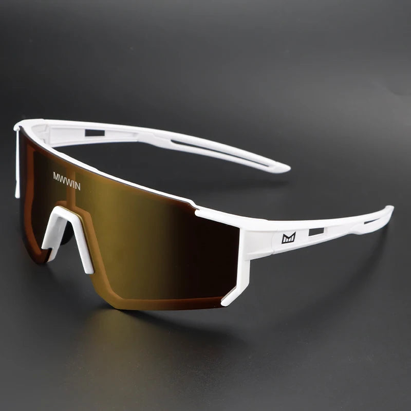 Stylish MWWIN cycling sunglasses for men by Corporación Turística, featuring sporty design and UV protection.
