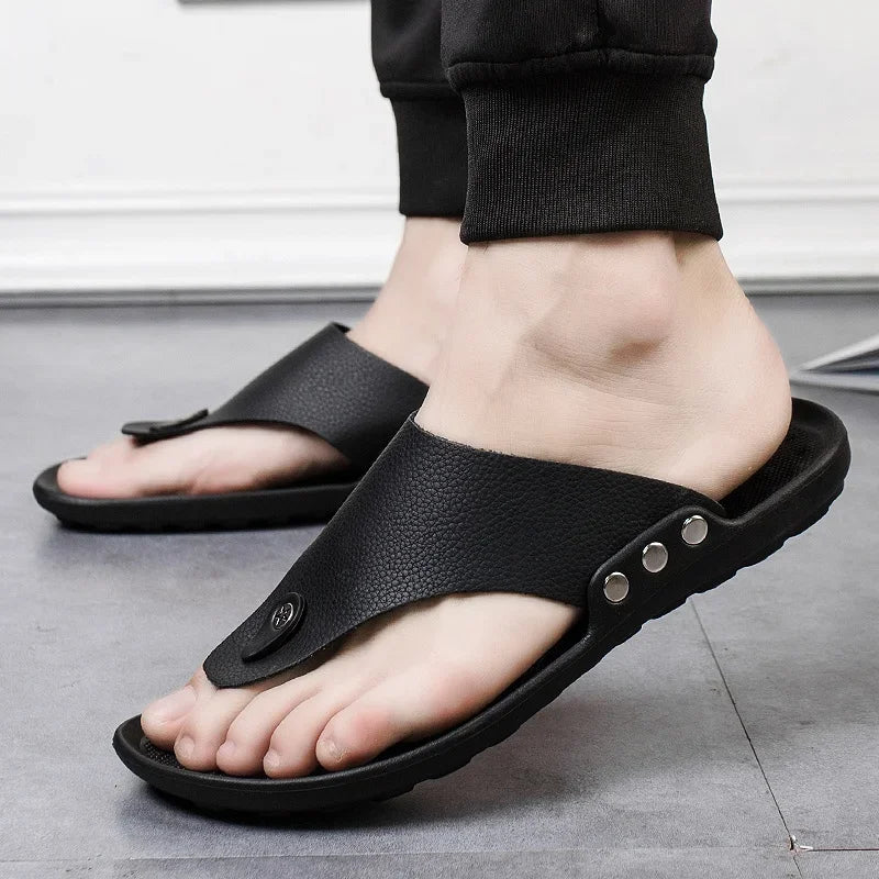 White YRZL summer men's slippers with open-toe design, casual slip-on sandals for men by Corporación Turística.