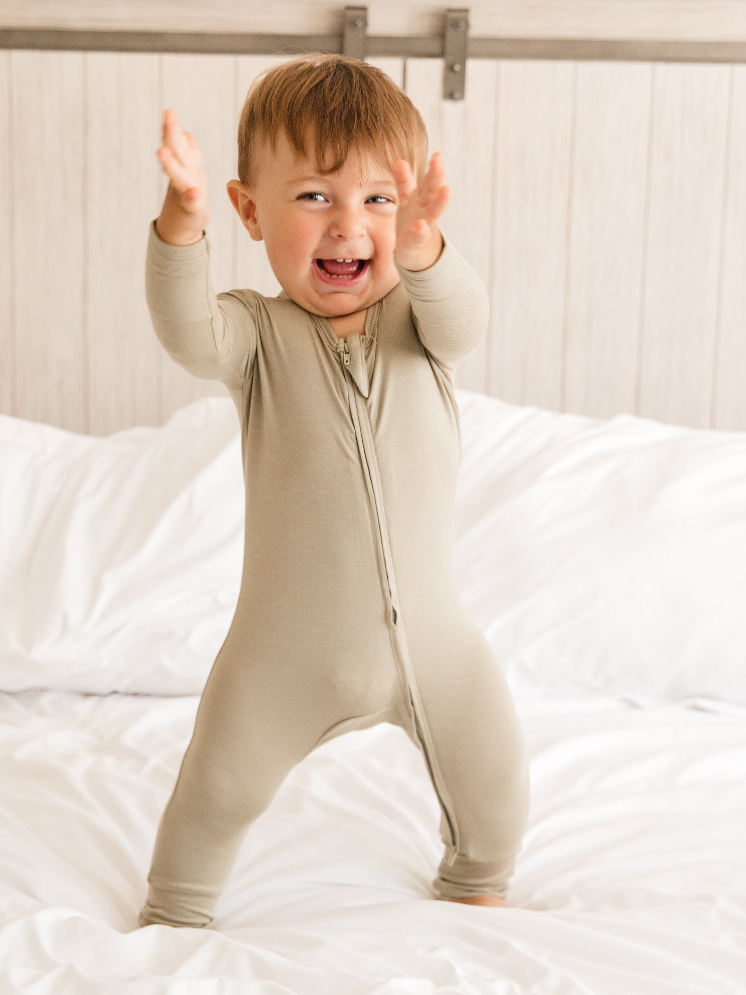 Romper Bambú sin Pies LUXE DC-Snuggle Shield - Suavidad para Bebé
