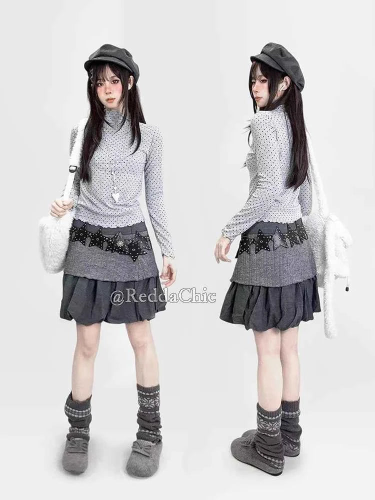 Redda CHiC grunge style polka dot women's T-shirt in gray, casual top perfect for fall and Y2K fashion trends.